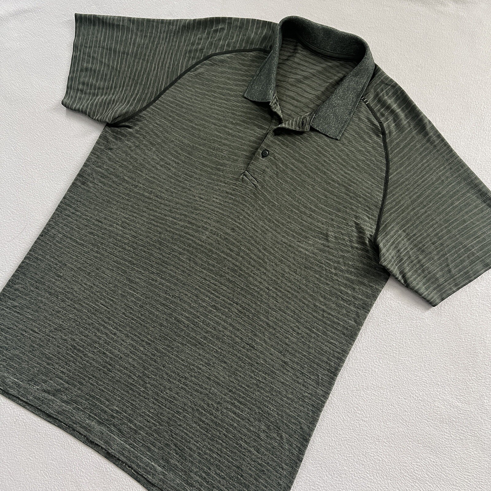 Lululemon Metal Vent Tech Polo 2.0 Wave Fade Rosemary Green Smoked Spruce Top XL gallery