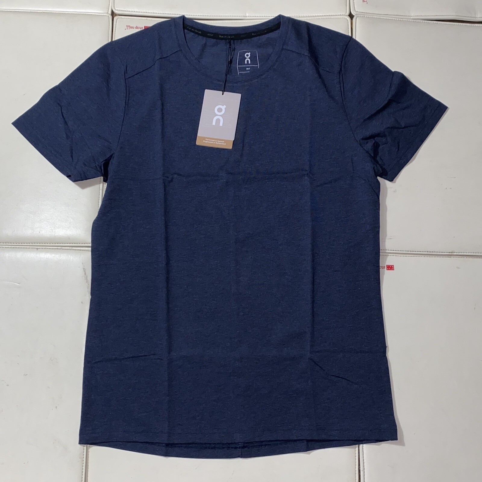 ON CLOUD Short Sleeve Active Running Comfort T Shirt Men's Size S Navy gallery
