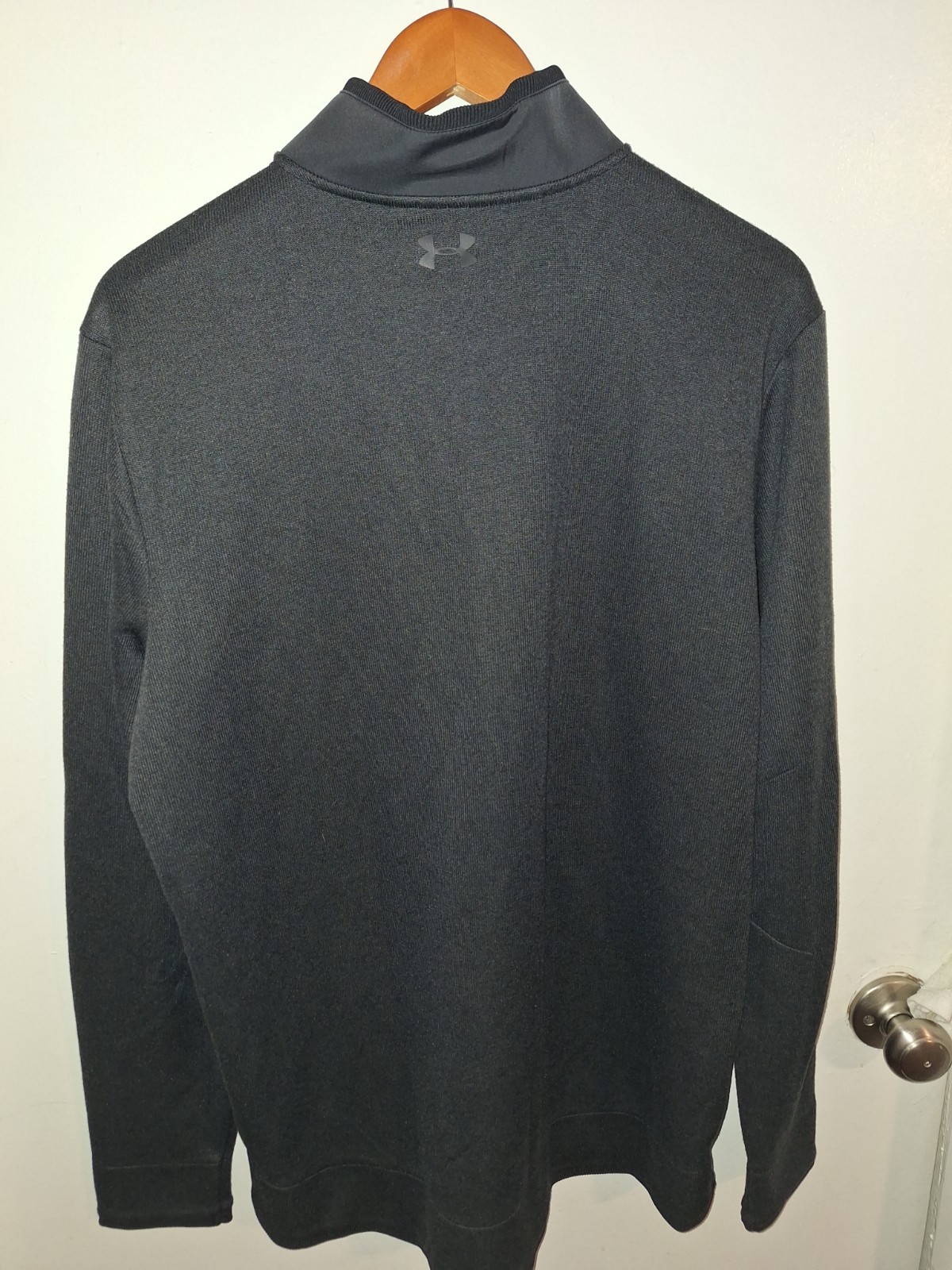 UNDER ARMOUR LOOSE COLD GEAR COLOR BLACK SIZE XL / TG / EG gallery