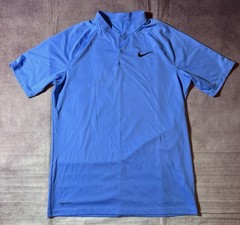 Nike Shirt Mens Sz Medium Dri-FIT Short Sleeve Henley Shirt Golf Carolina Blue