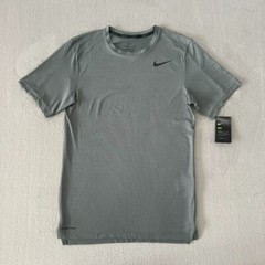 Nike Pro Mens Dri-FIT Fitness Training Top CJ4611-011 Grey Size Small NEW