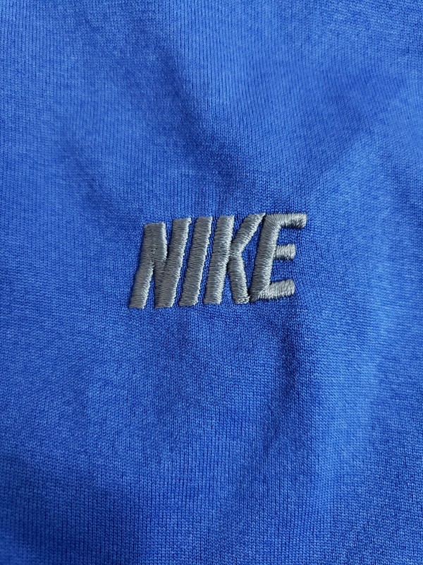 NIKE Training Embroidered Lettering Blue Size Large Athletic T-Shirt gallery