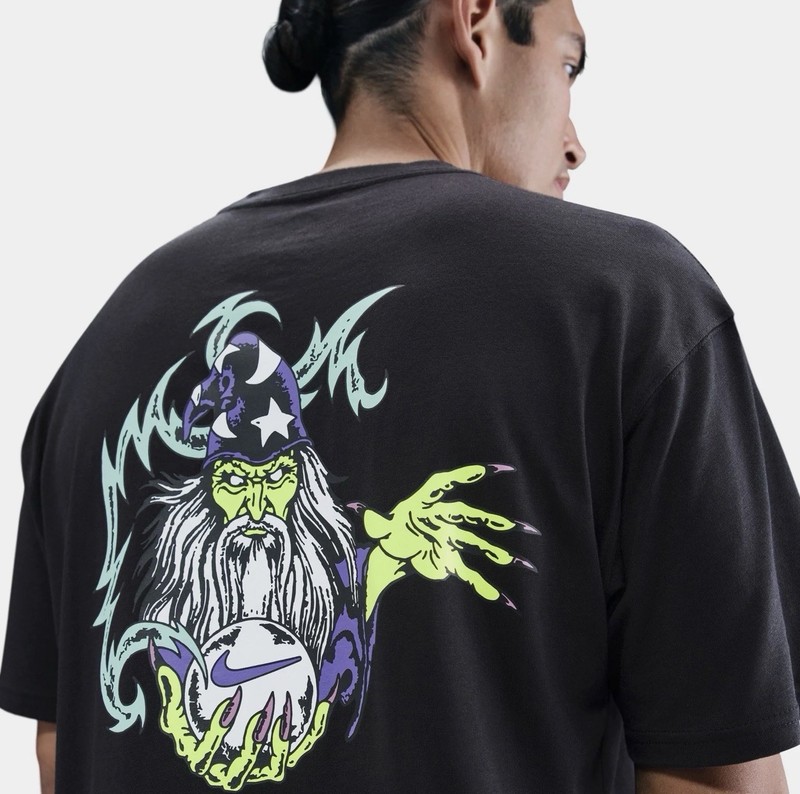 Nike Sportswear Max90 Halloween Short Sleeve | Men Size XL | IM5972-010 gallery