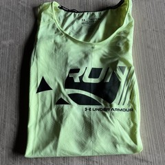 Under Armour CoolSwitch Run Singlet Men’s 2XL Yellow Fitted Tank 1371130 NWT $40