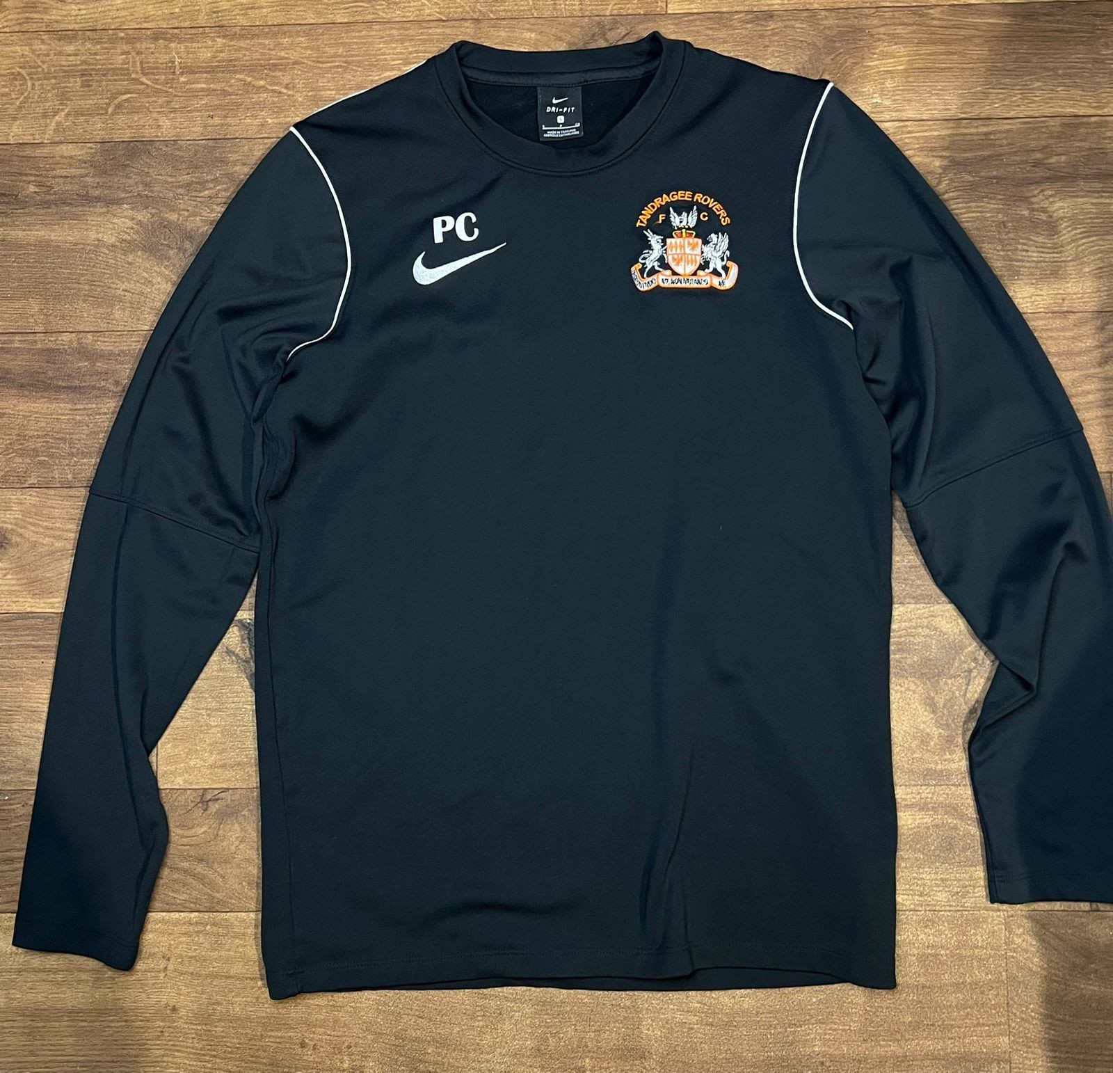 Nike Dri-Fit Tandragee Rovers FC Training Top Black Long Sleeve Size S Football gallery