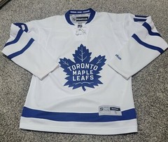 Reebok Toronto Maple Leafs Stadium Hockey Jersey Size Small Marner #16
