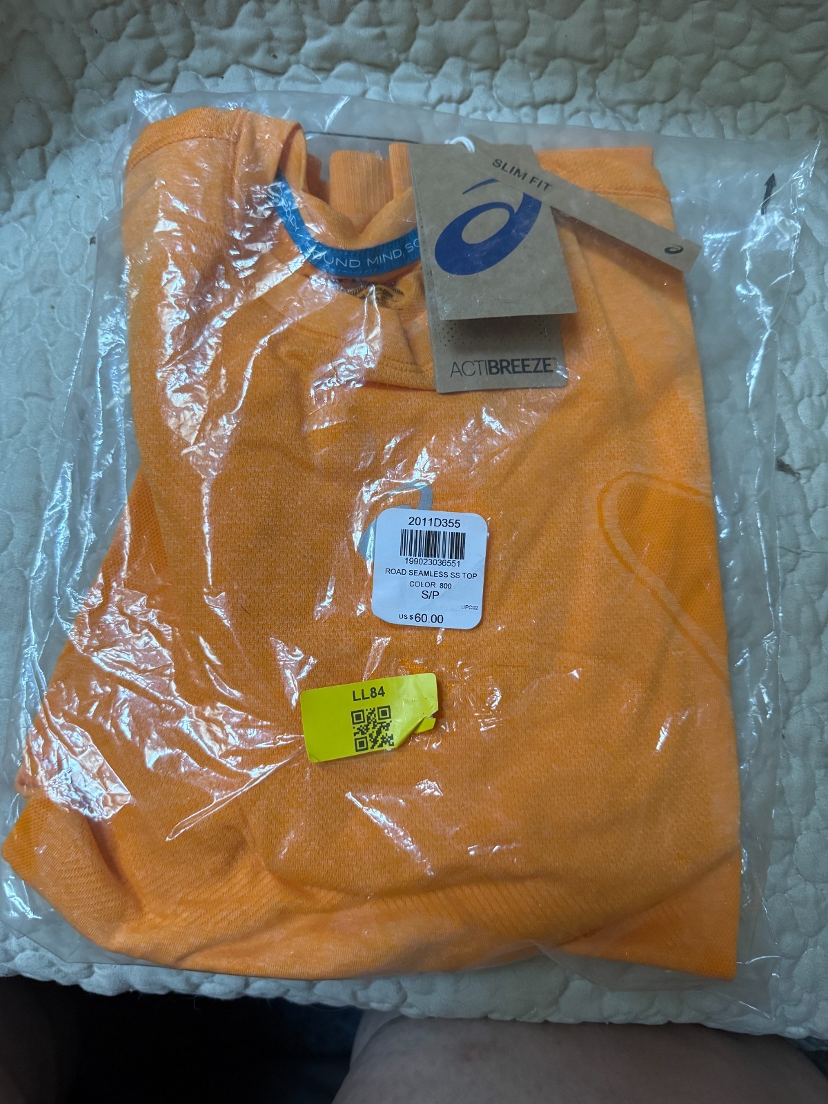 NWT ASICS Road Seamless SS Top Men's Small Orange Short Sleeve Running Shirt gallery