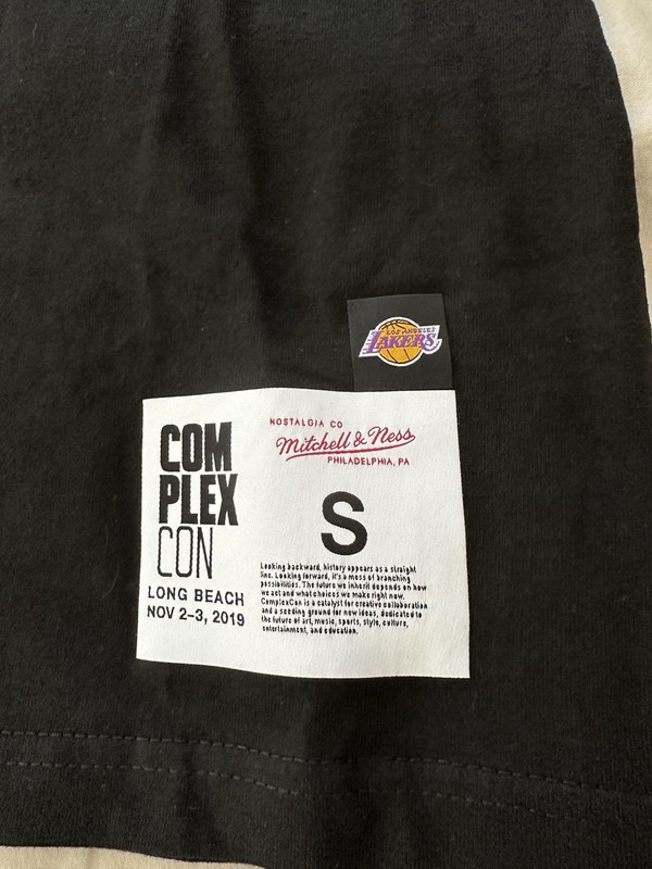 New Takashi Murakami X Mitchell & Ness X ComplexCon Lakers T-shirt Men's size S gallery
