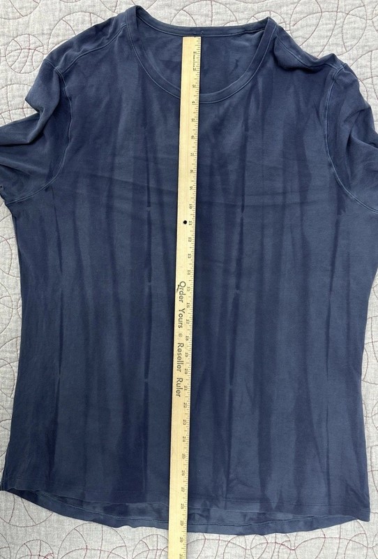 Lululemon 5 Year Basic Crew Long Sleeve Shirt Iron Blue Nautical Dye Stripe Sz L gallery