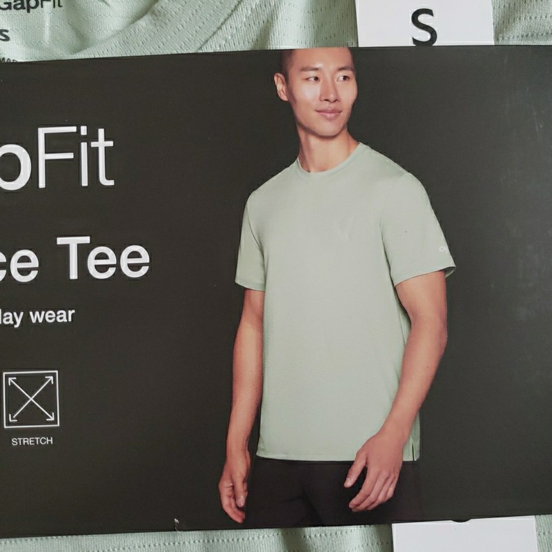 GapFit T Shirt Mens Size Small S Green Short Sleeve Running Performance Gap NEW gallery