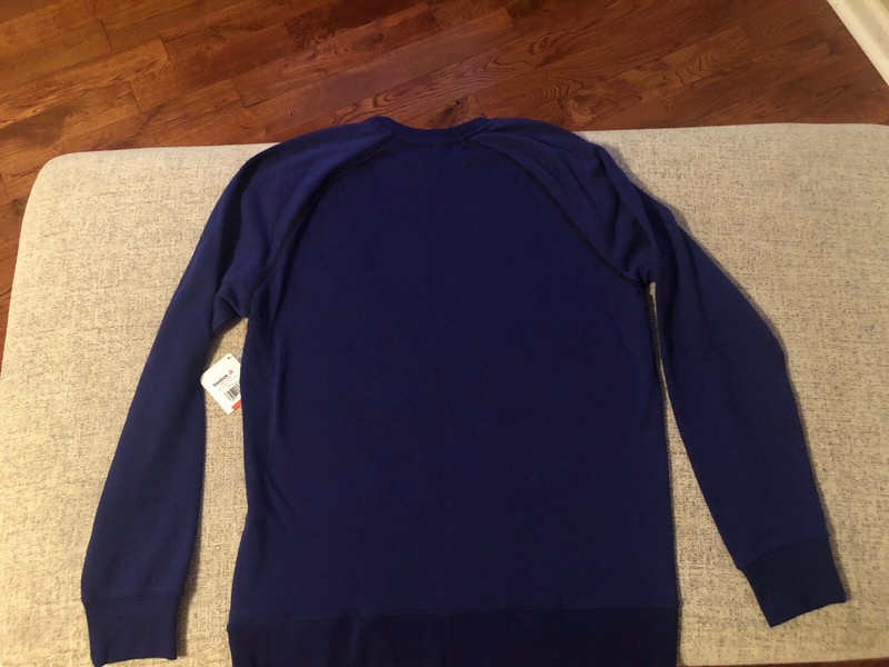 NWT Reebok Cruise Control Crew Long Sleeve Shirt Blue Men's Size Medium gallery