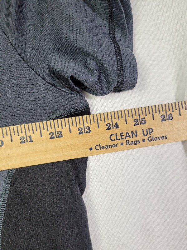 Calvin Klein Performance Shirt Men Size L Stretch Dry Tech Active Black Gray gallery