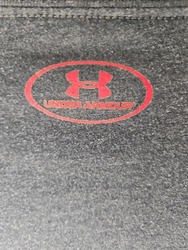 Under Armour Long Sleeve Shirt Charcoal Grey Charged Loose HeatGear Men's Large gallery