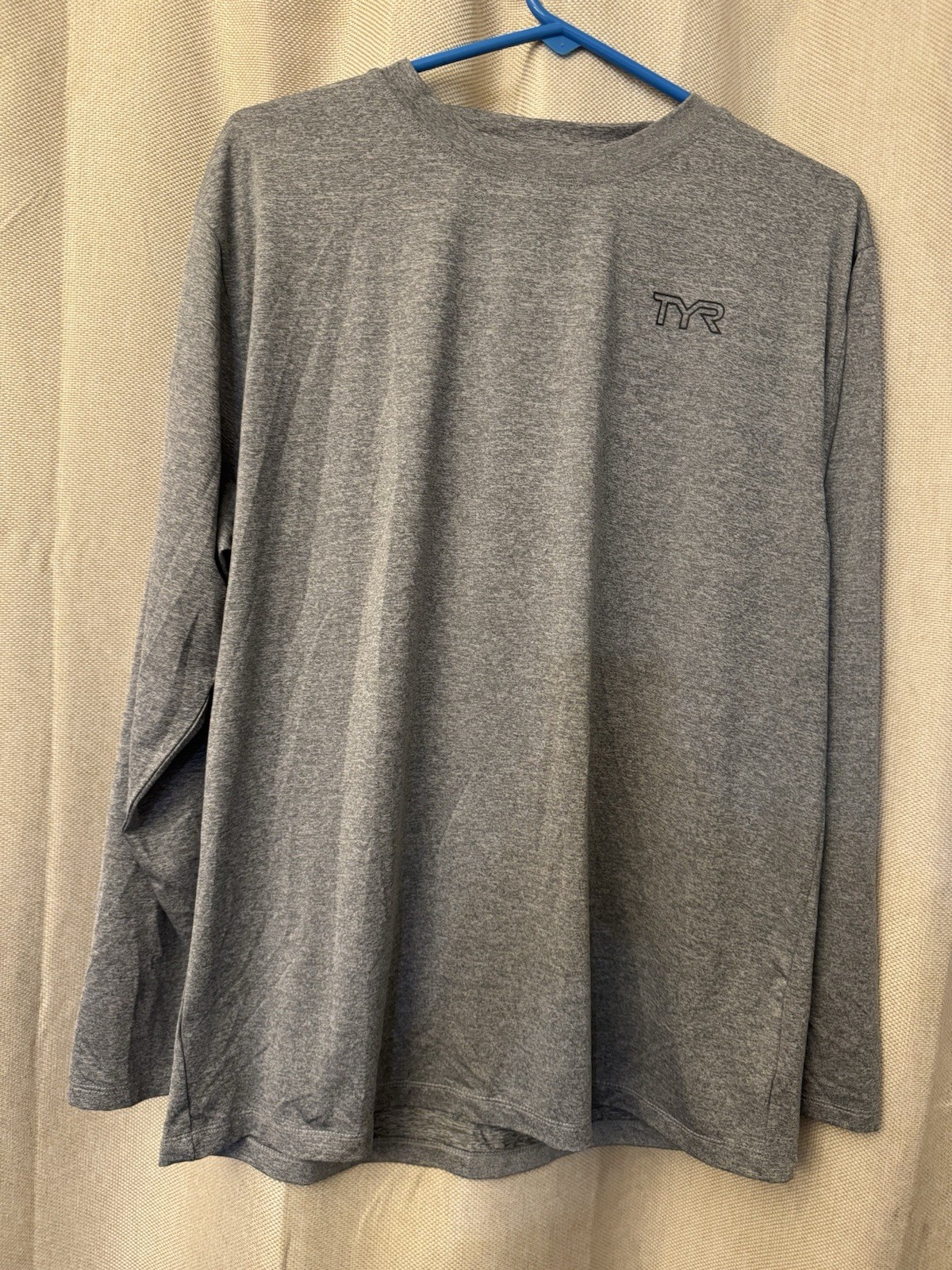 TYR SUNDEFENSE Men's M Gray Crew Neck Long Sleeve UPF 50 T-Shirt gallery