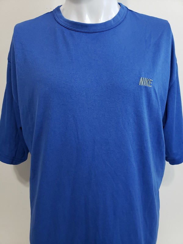 NIKE Training Embroidered Lettering Blue Size Large Athletic T-Shirt gallery