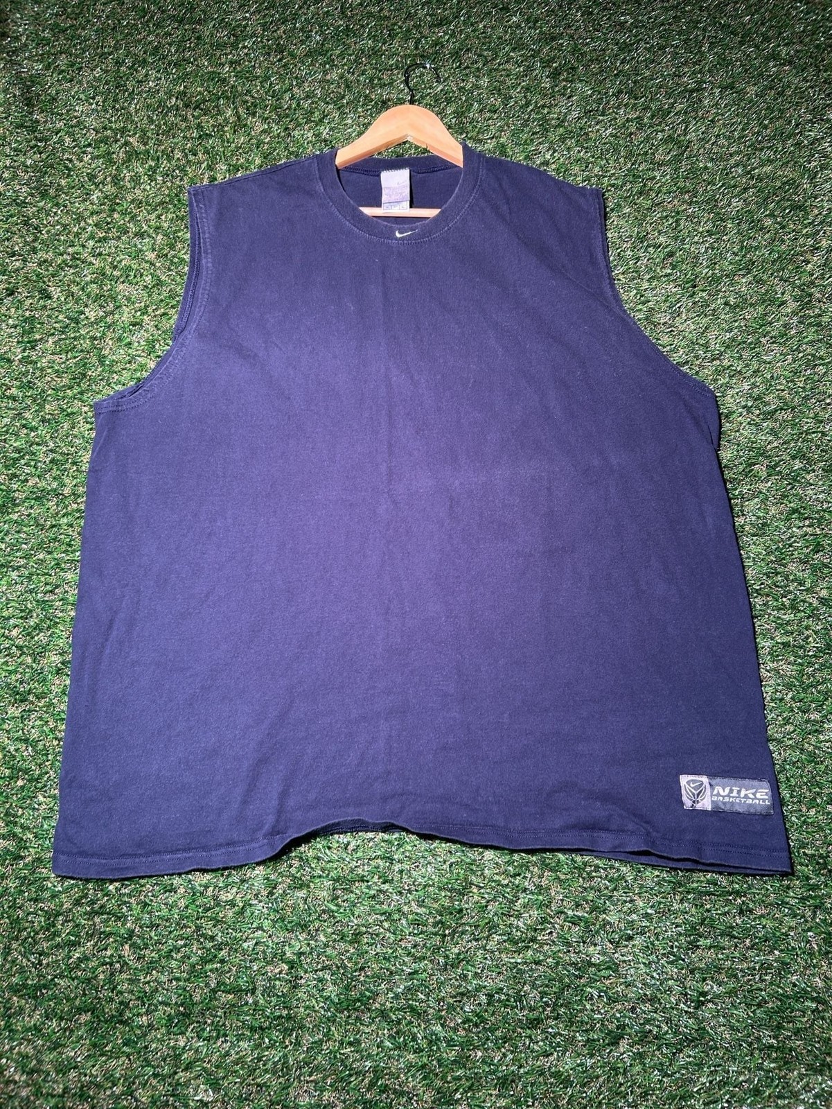 Vintage Nike Basketball Navy Sleeveless Crew Neck Tank Top gallery