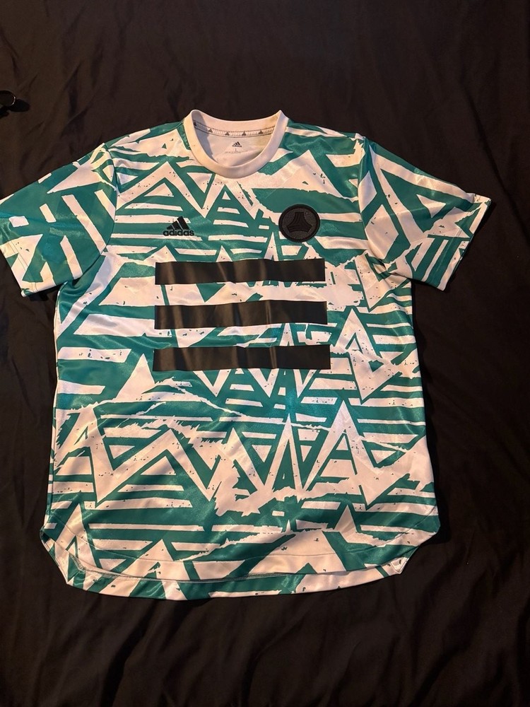 Adidas Tango DNA No. 10 Graphic Soccer Jersey