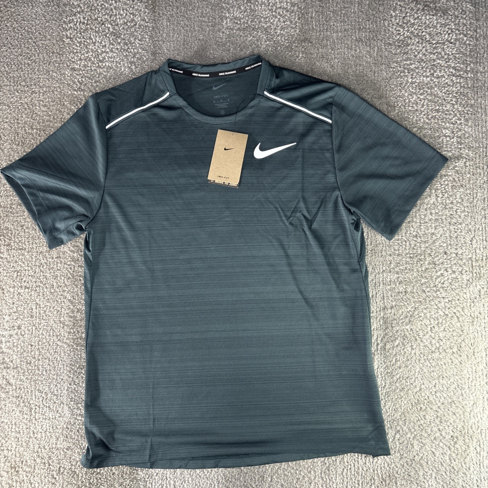 Nike Men’s Dri Fit Miler Running Shirt AJ7565-328 Pine Green -Reflective Sz M gallery