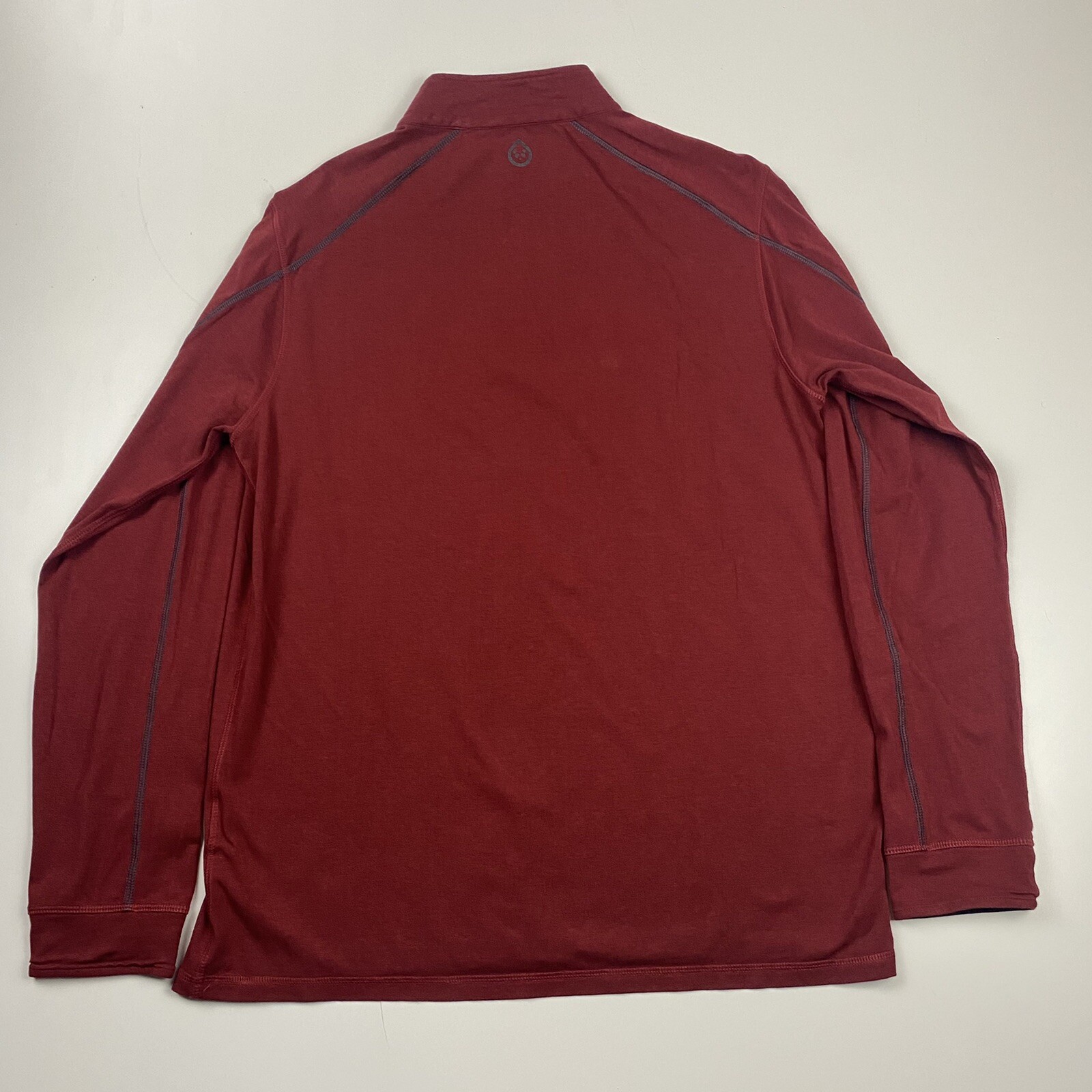 Tasc Mens Bamboo Performance Technology Long Sleeve 1/4 Zip Pullover Size Medium gallery