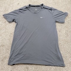 Nike Dri Fit Men’s Medium Running Tshirt Short Sleeve Gray