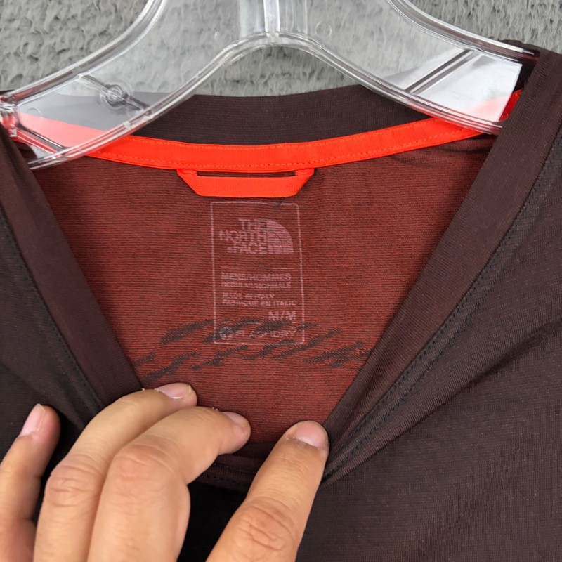 The North Face Flight Series T-Shirt Mens Medium Multicolor Lightweight Outdoor gallery