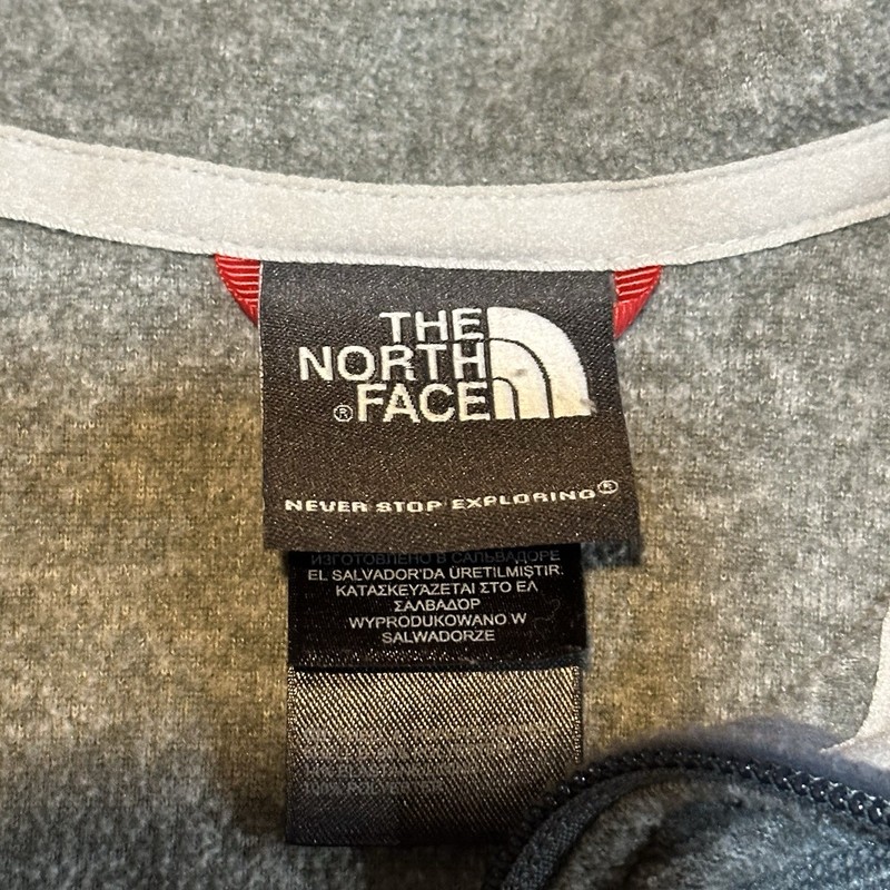 North Face Men’s Quarter Zip Large Gray Pullover gallery
