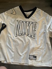 Nike Team Sports Men’s Football Mesh V-Neck Jersey #90 XS White/Black