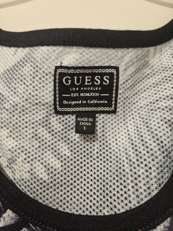 Guess Men's Tropical Print Tank Top, Size Large, Black And White gallery