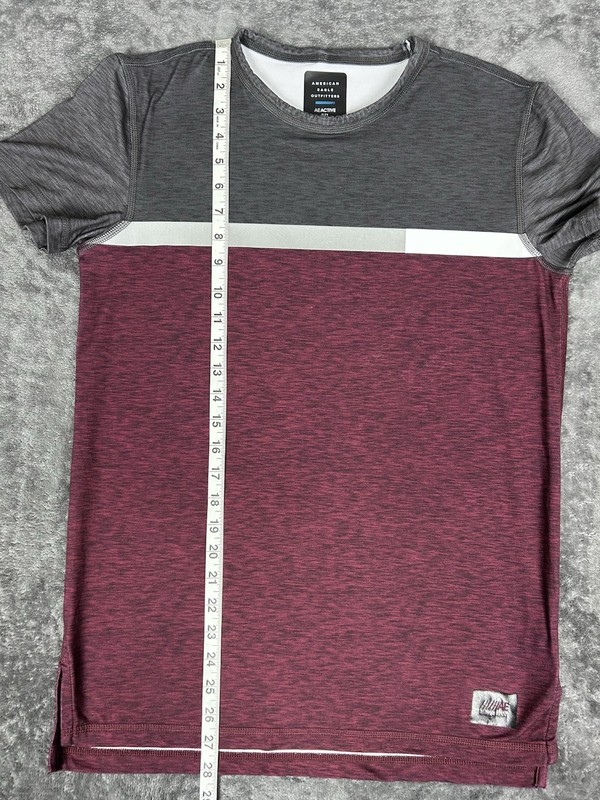 Men’s American Eagle AE ACTIVE Flex Burgundy Tee Gray/White Sz S gallery