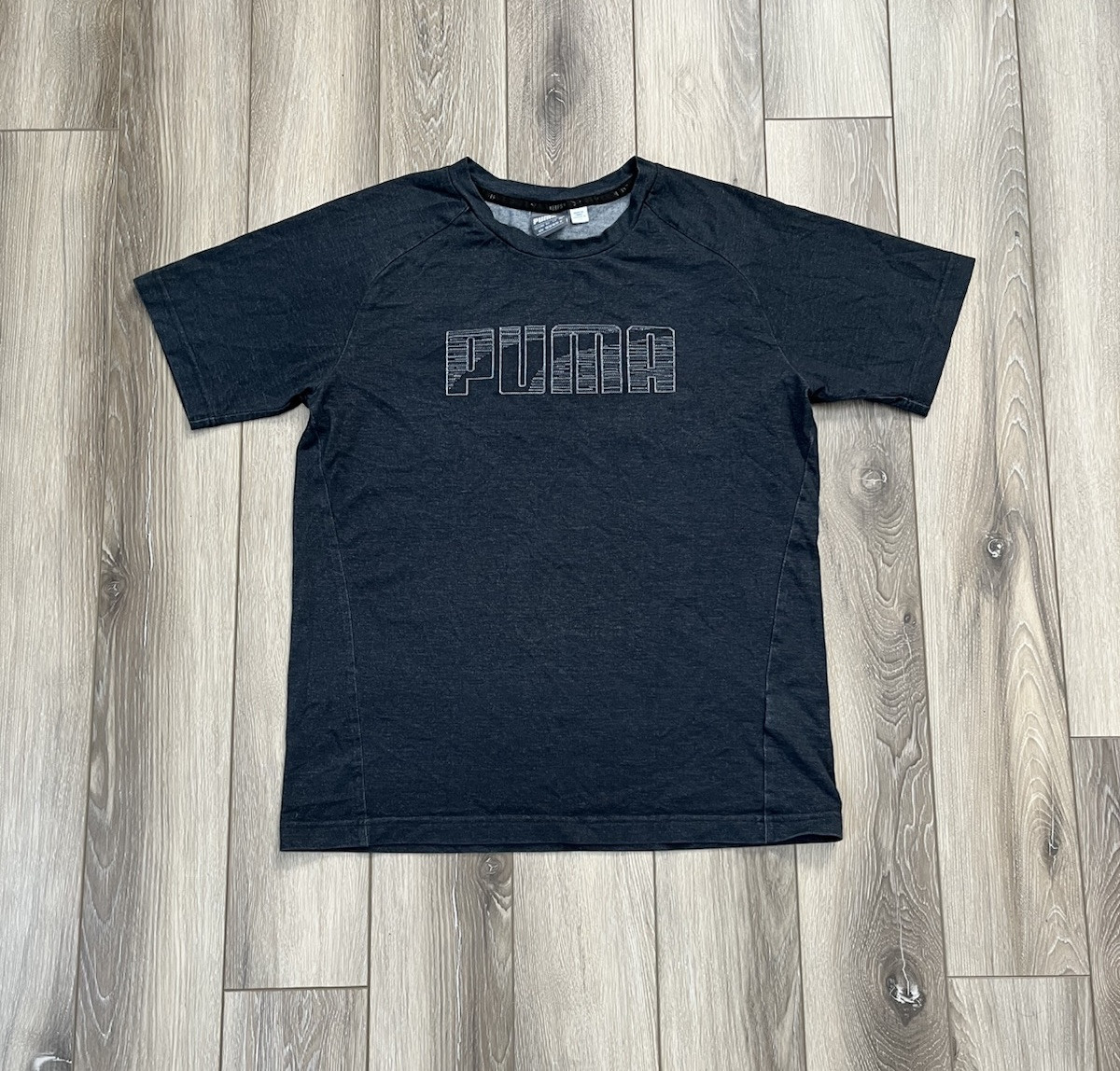 Puma Shirt Size Medium M Gray Raglan Tee Short Sleeve Graphic Adult Men's gallery