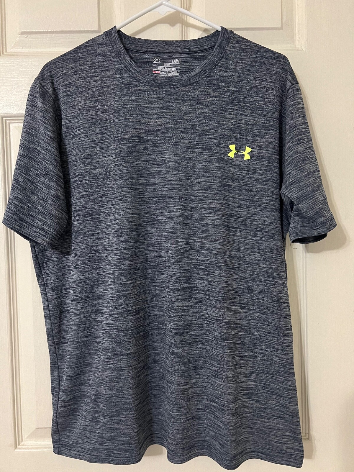 Under Armour Heatgear Loose Short Sleeve Mens Large L Gray Grey EUC gallery