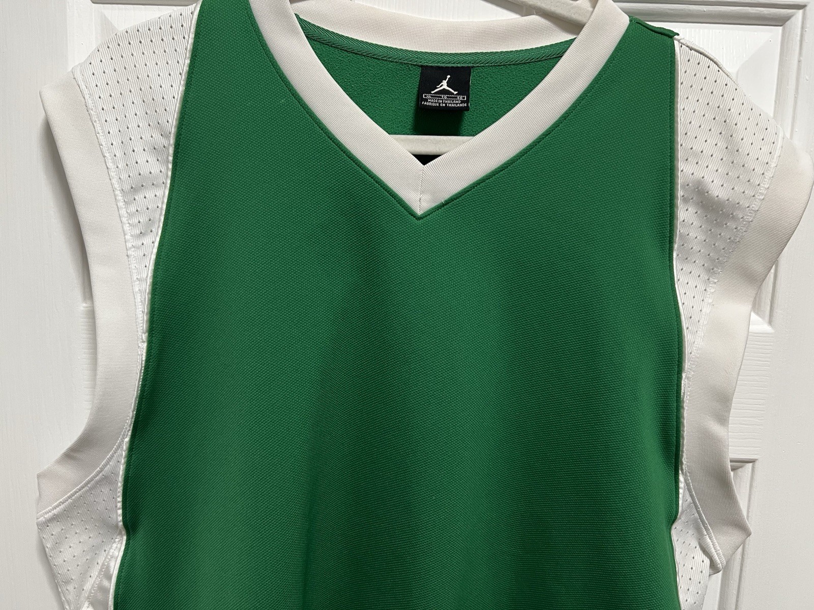 Jordan Team XL Nike Team Men's Size XL Green White Jumpman Jersey Basketball gallery