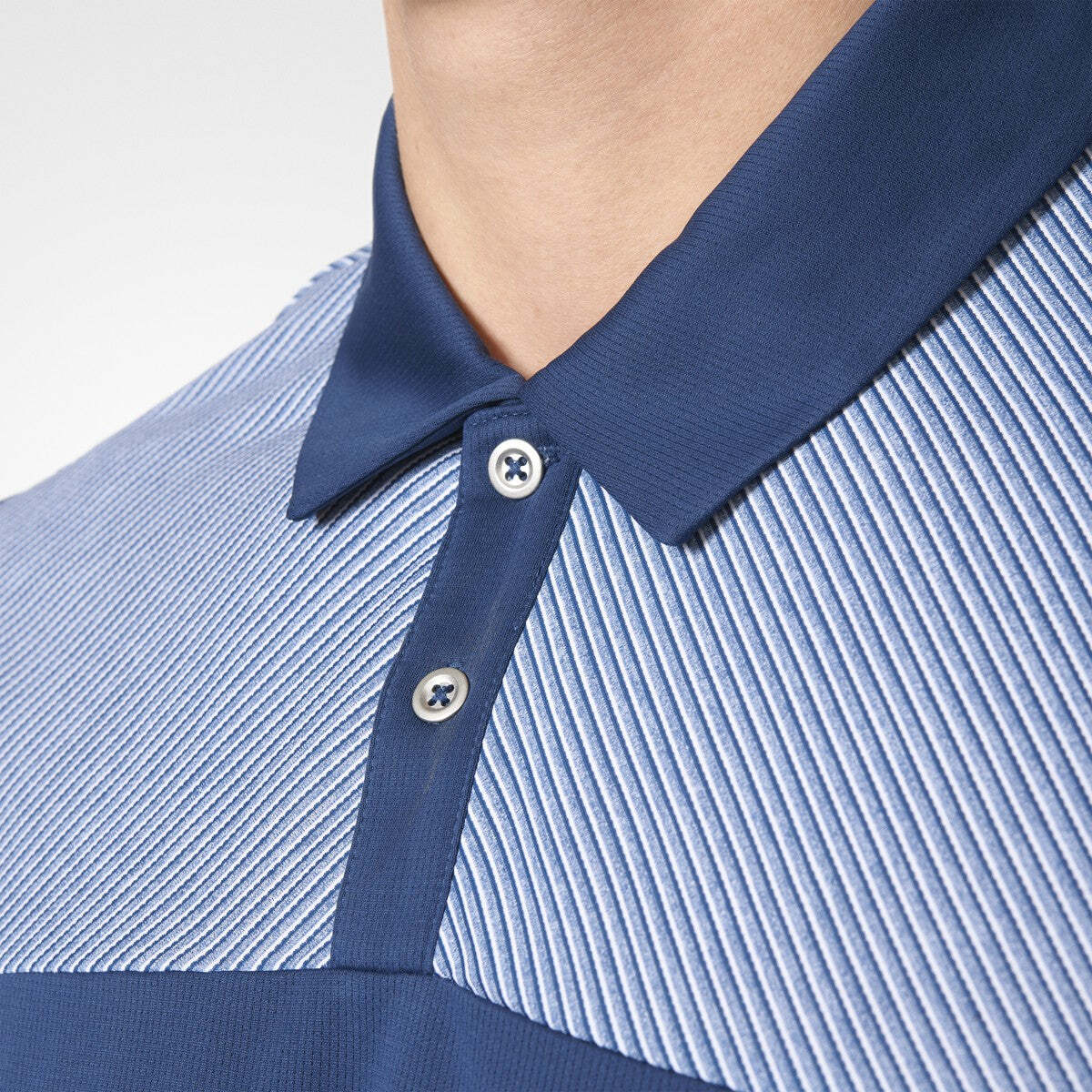 [BC2943] Mens Adidas Climachill Heatherblock Golf Polo Shirt gallery