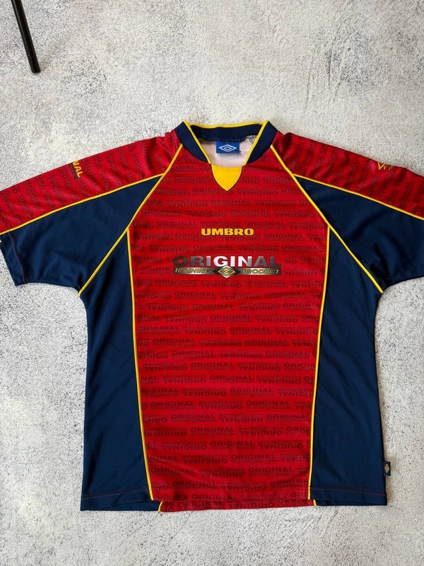 Vintage Umbro Original Training Product Shirt Mens XL Short Sleeve Crew Neck Red gallery