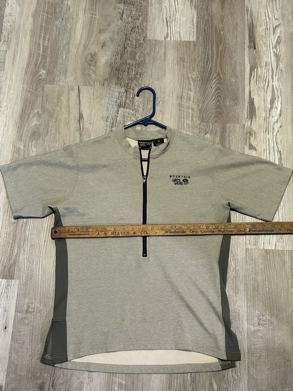 Mountain Hardware Men’s 1/2 Zip Pullover Two Tone Grey M Shirt gallery
