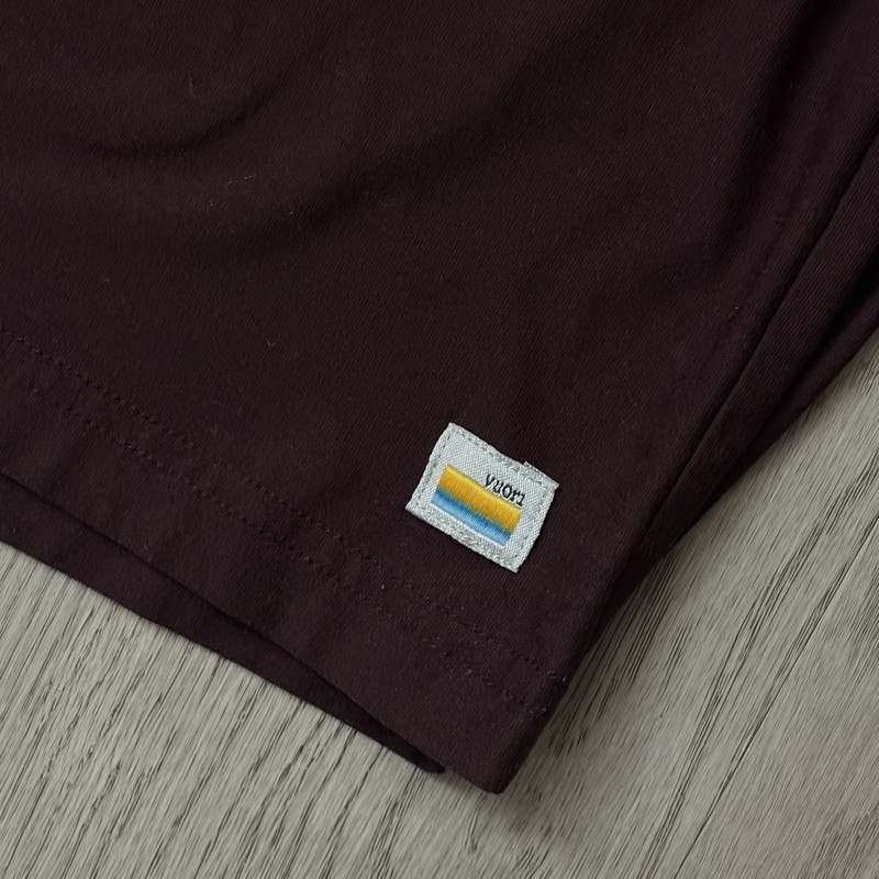 Vuori Mens Medium Long Sleeve Current Tech Tee Pullover Shirt Burgundy READ gallery