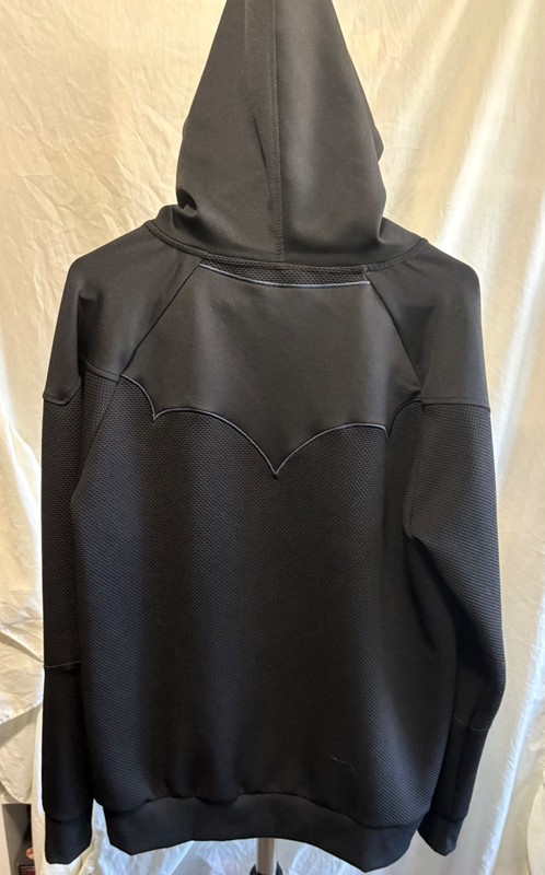 ThinkGeek Batman Full Zip Hoodie Men’s Size XL gallery