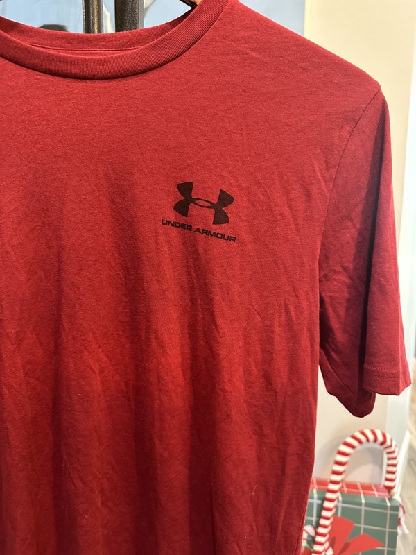 NEW Under Armour UA Sportstyle HeatGear Left Chest Logo T-Shirt 1326799 Men's S gallery