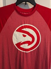 Atlanta Hawks Basketball NBA Men’s S Red Short Sleeve Shirt Logo