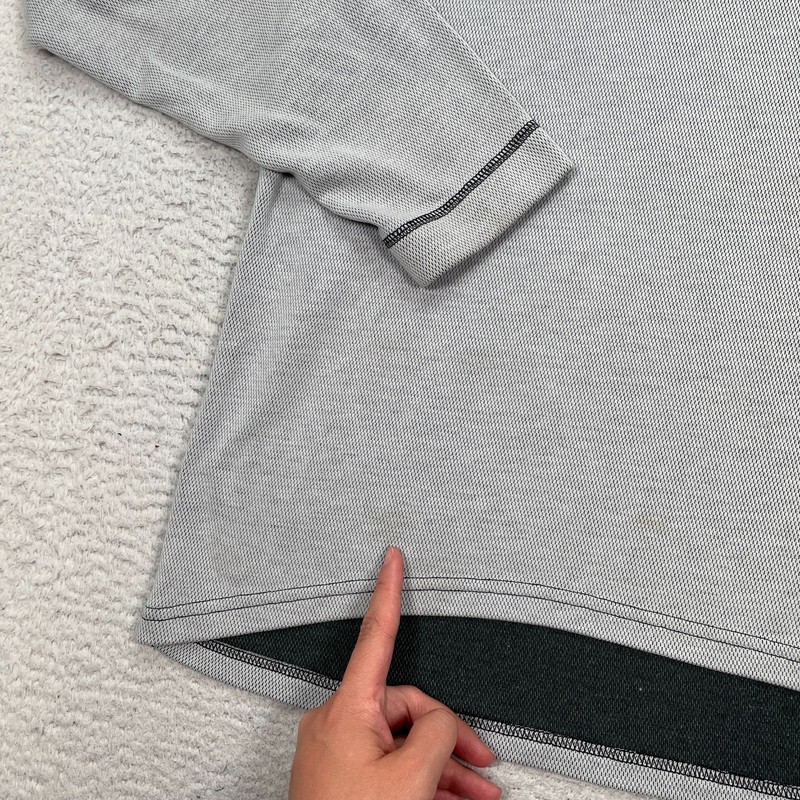Burton Baselayer Shirt Men's Estimated Size Medium Gray Long Sleeve gallery