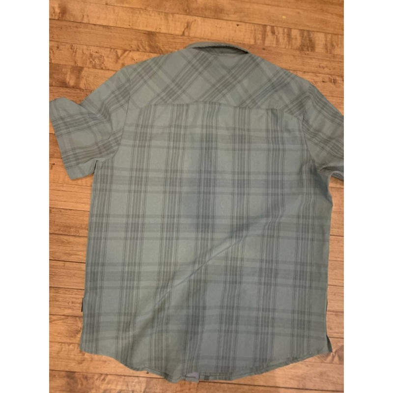 90% Polyester 10% Spandex x Medium x Gerry Hiking Shirt gallery