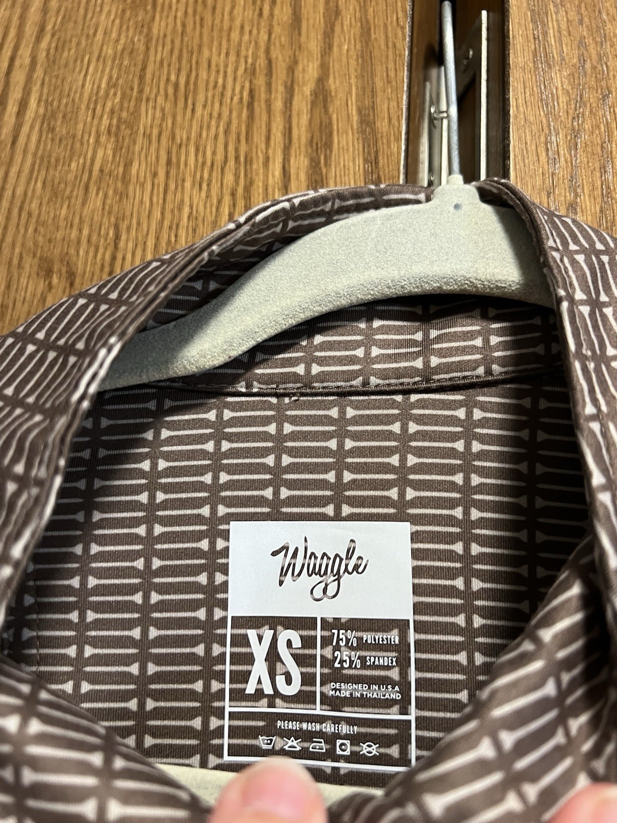 Waggle Men's Performance 1/4 Zip Golf Pullover Tea Party Print Size XS gallery