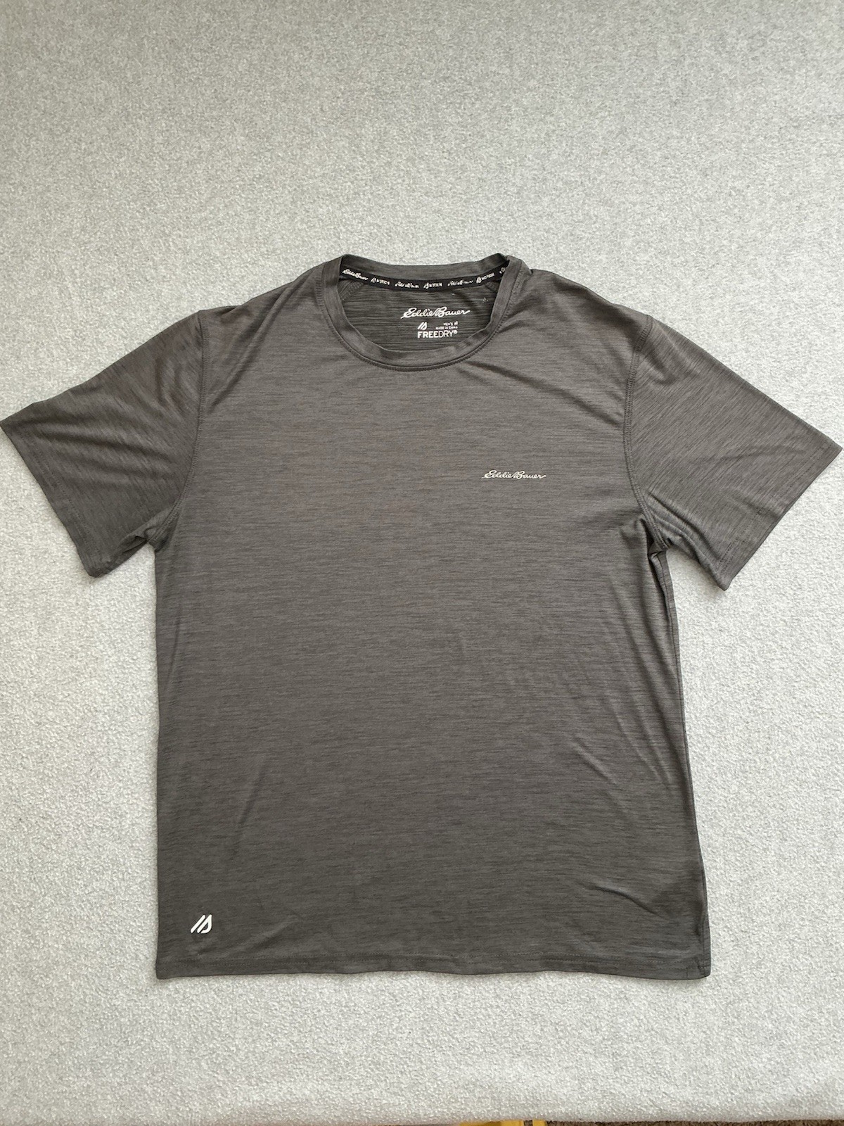 Eddie Bauer FreeDry Performance T Shirt Gray Short Sleeve Men’s Medium gallery