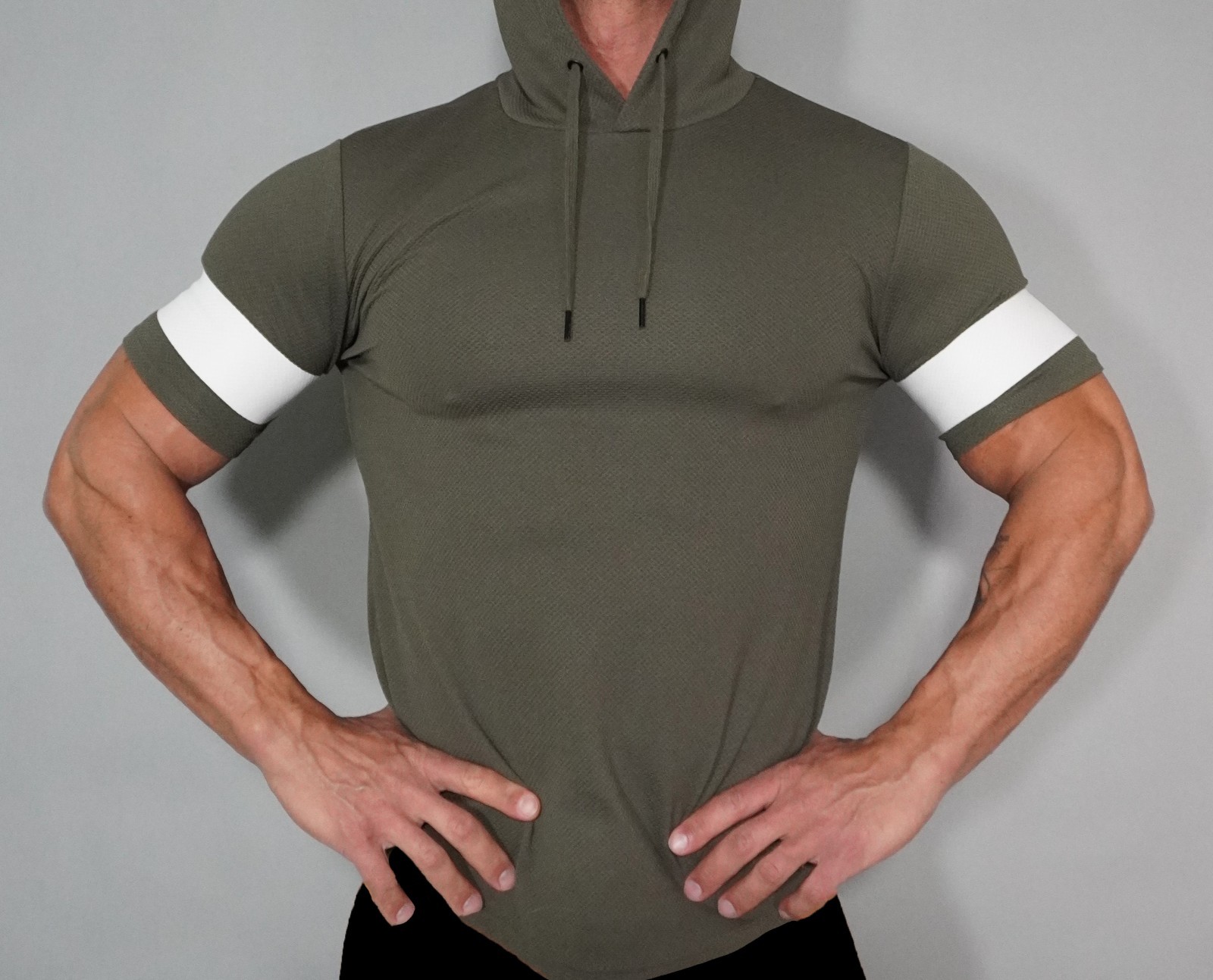 GREEN WAFFLE HOODED SHORT SLEEVE ATHLETIC SHIRT SIZE M gallery