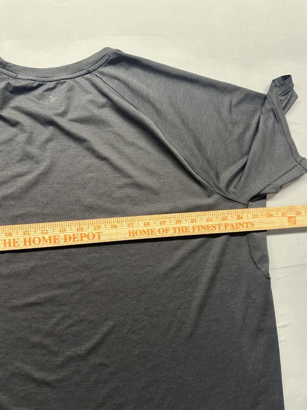 Old Navy Active Go-Dry Cool Black Short Sleeve Man's T-Shirt, Size XXL, Stretch. gallery