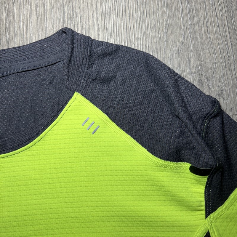 Lululemon Mens XL Metal Vent Tech Stretch Performance Running High Visibility gallery