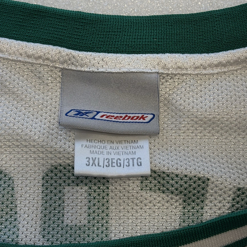 VTG Reebok Paul Pierce Boston Celtics Jersey White #34 Men’s Size 3XL FRAYING gallery