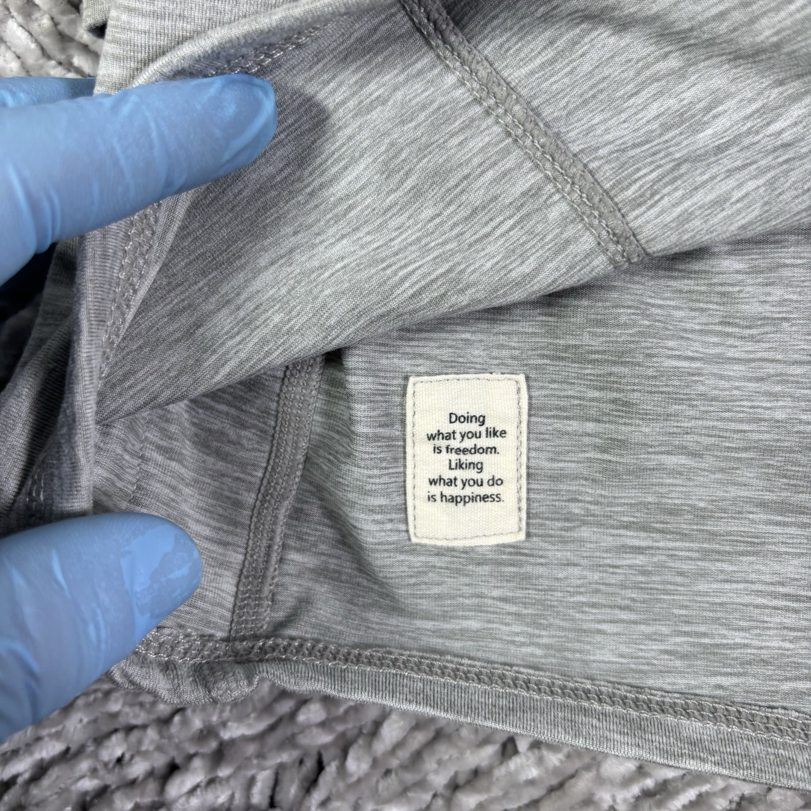 Vuori Ease Performance 1/4 Zip Mens Gray Zip Pocket Activewear Stretch Gray Golf gallery