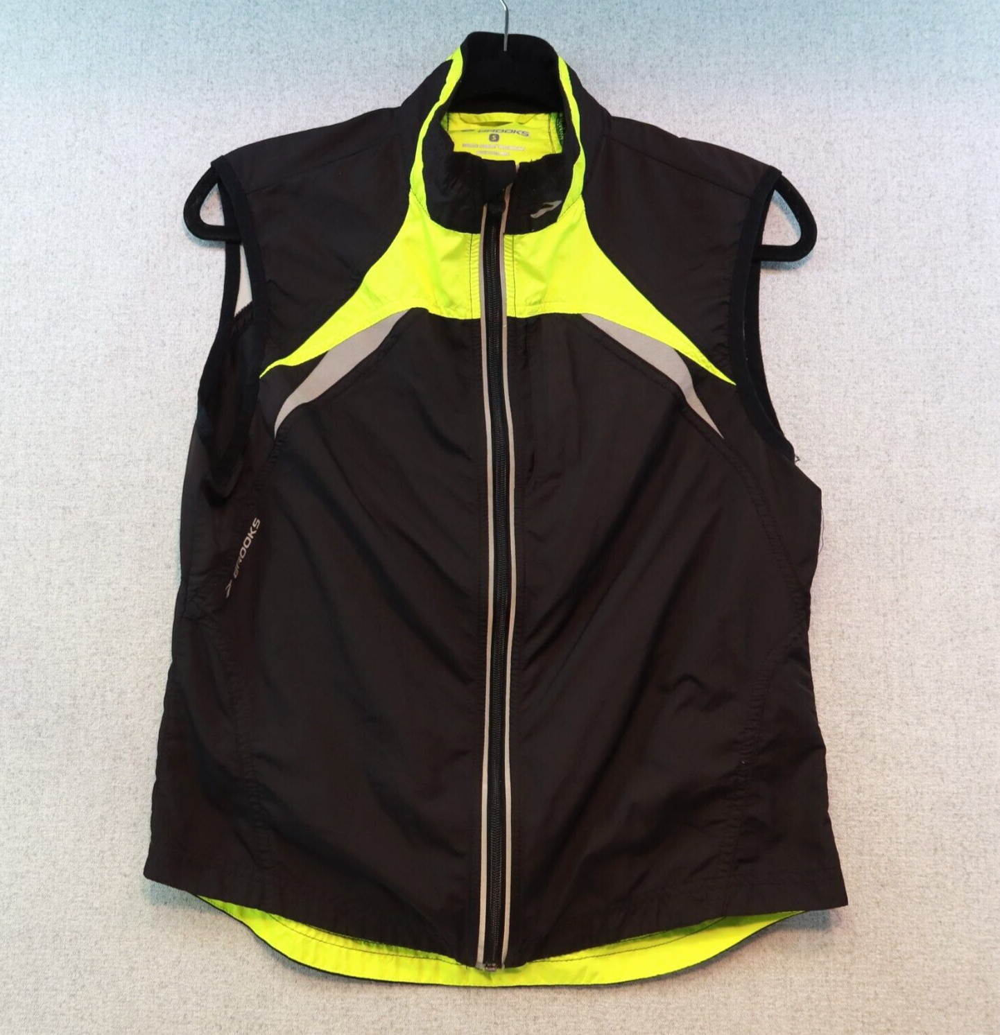 BROOKS Shelter Tech Running Cycling High Visibility Vest Black Yellow Mens, Sz S gallery