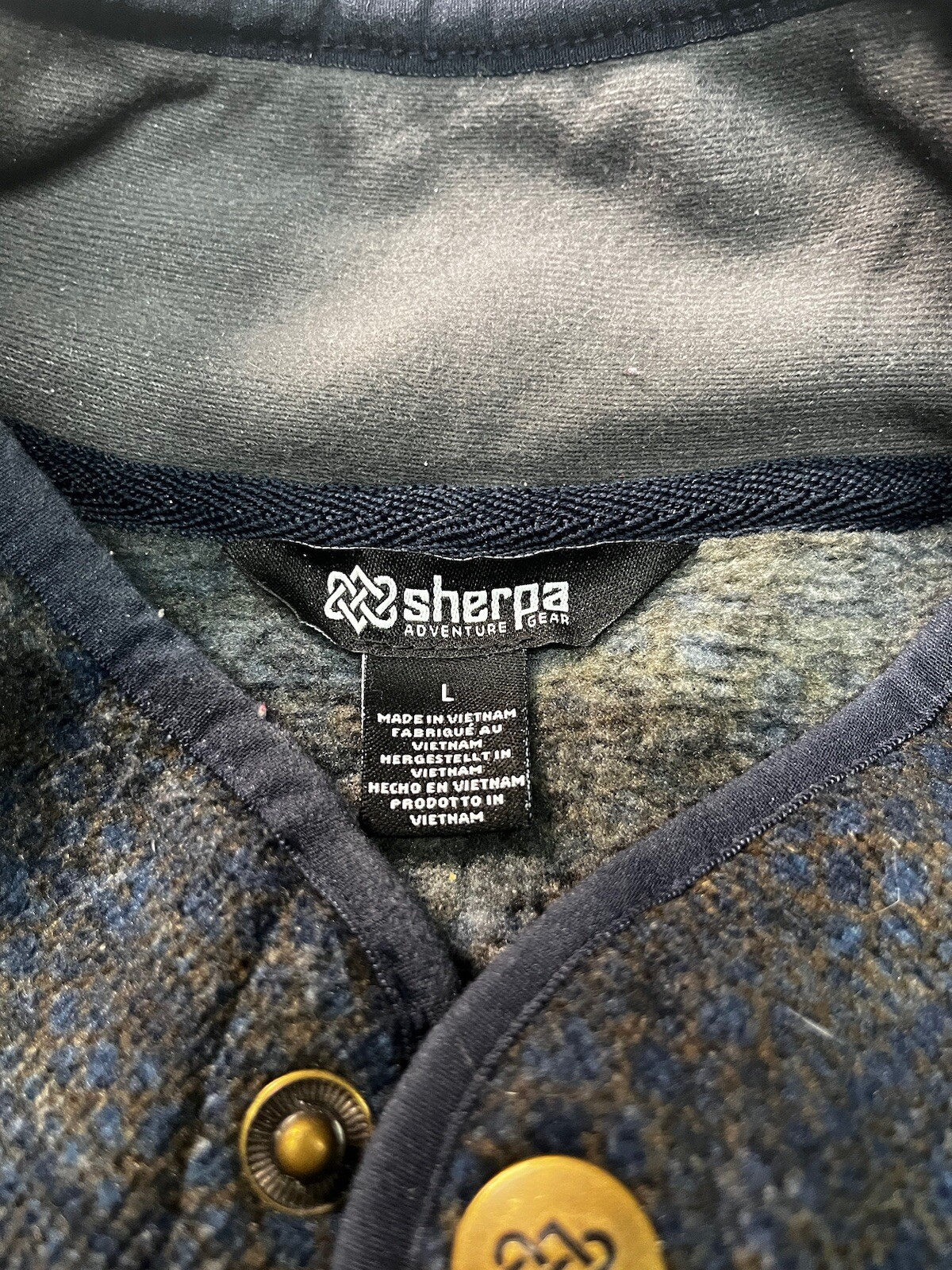 Men’s Sherpa Adventure Gear 3 Button Pullover gallery